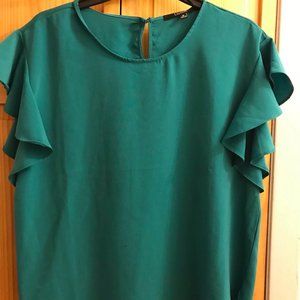 Brand new woman's blouse size medium